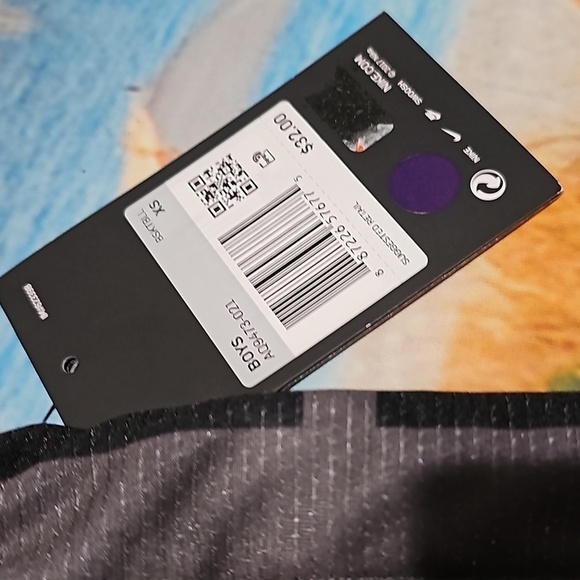 Nike Dri Fit Gray Black Boys Shorts XS NWT - Picture 2 of 3